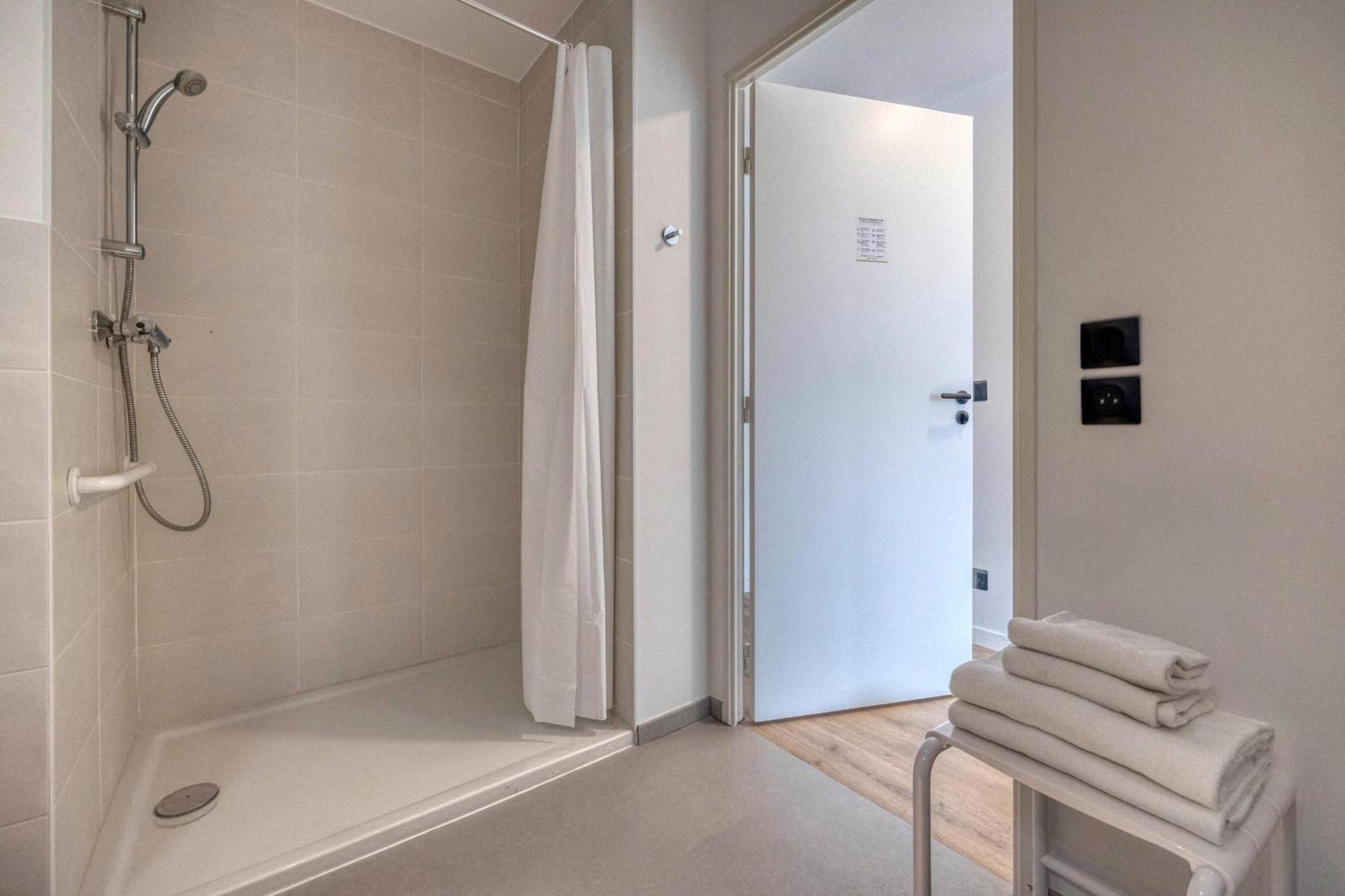 Kosy Appart'Hotels - Residence Du Lac Aix-les-Bains Buitenkant foto